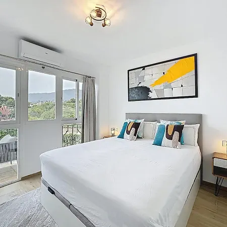 Eriksson Homes At Cristo With Sea Views Estepona